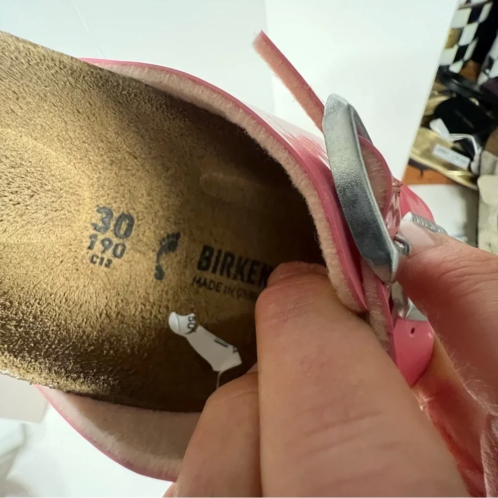 Kids pink patent leather Birkenstocks